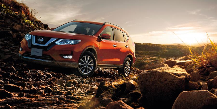  Nissan X-Trail Hybrid 2017 года  (JP) (фото 7 из 9)